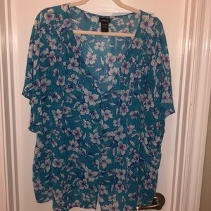 Floral top polyester